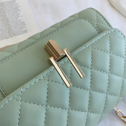 Mini Flap Crossbody Bag – Women’s Handbag with Chain