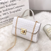 Women’s Chain Crossbody – Small Square Handbag