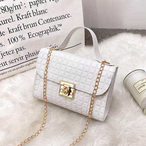 Women’s Chain Crossbody – Small Square Handbag