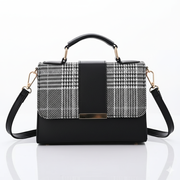 Luxury Women’s Handbag – Elegant Purse